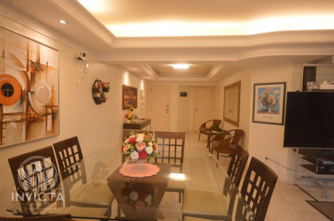 Imagem Apartamento com 3 Quartos à Venda, 228 m² em Centro - Balneário Camboriú