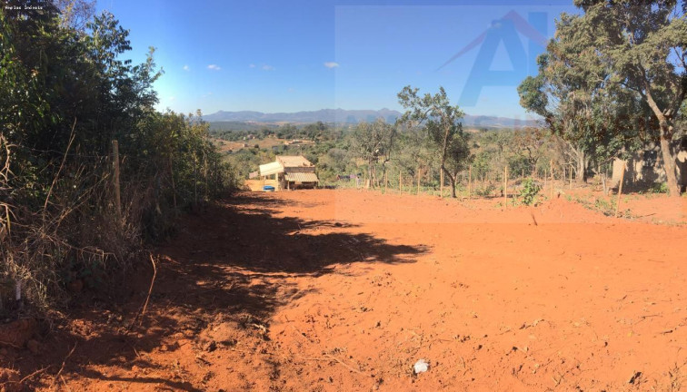 Imagem Terreno à Venda, 300 m² em Tiradentes - Mateus Leme Imagem Terreno à Venda, 300 m² em Tiradentes - Mateus Leme