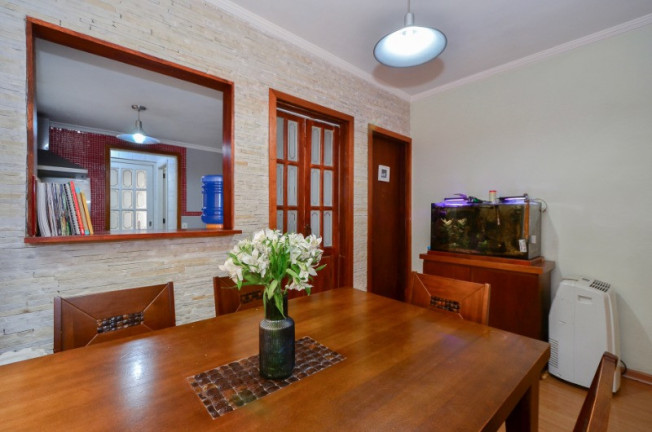 Imagem Casa com 3 Quartos à Venda, 228 m² em Jardim Monte Alegre - São Paulo