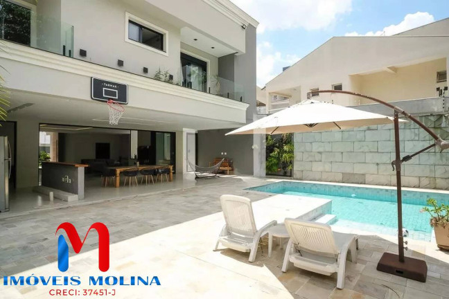Sobrado com 7 Quartos à Venda, 607 m² em Jardim São Caetano - São Caetano Do Sul