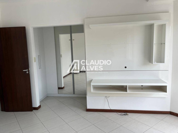 Imagem Casa com 3 Quartos à Venda, 130 m² em Feira De Santana