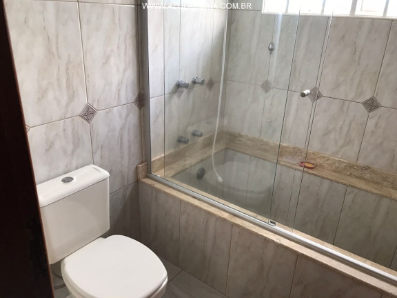 Imagem Casa com 4 Quartos à Venda, 230 m² em Jardim Paulista - Atibaia
