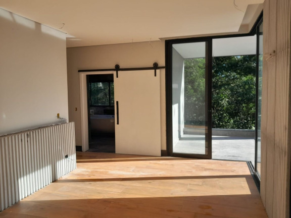 Imagem Casa com 3 Quartos à Venda, 550 m² em Parque Das Artes - Embu Das Artes Imagem Casa com 3 Quartos à Venda, 550 m² em Parque Das Artes - Embu Das Artes