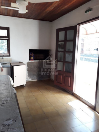 Imagem Apartamento com 3 Quartos à Venda, 135 m² em Centro - Santa Maria