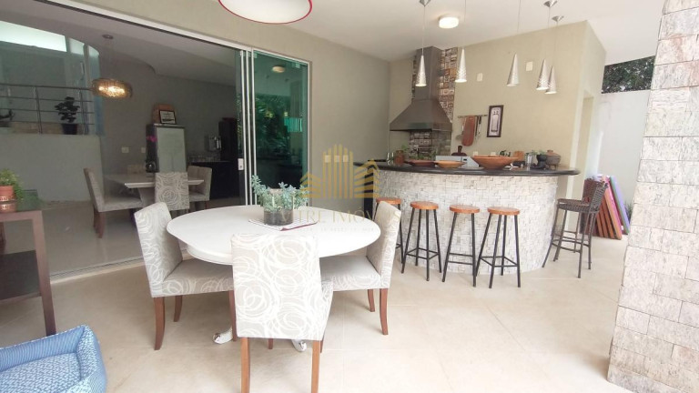 Imagem Casa com 4 Quartos à Venda, 350 m² em Alphaville Dom Pedro - Campinas Imagem Casa com 4 Quartos à Venda, 350 m² em Alphaville Dom Pedro - Campinas