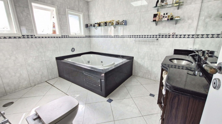 Imagem Casa com 3 Quartos à Venda, em Parque Monte Alegre - Taboão Da Serra Imagem Casa com 3 Quartos à Venda, em Parque Monte Alegre - Taboão Da Serra