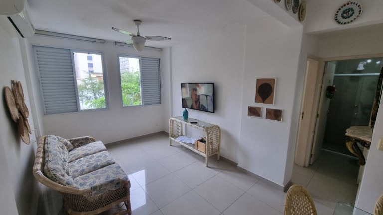 Imagem Apartamento com 1 Quarto à Venda, 55 m² em Pitangueiras - Guarujá