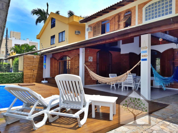 Imagem Casa com 4 Quartos à Venda, 209 m² em Canasvieiras - Florianópolis Imagem Casa com 4 Quartos à Venda, 209 m² em Canasvieiras - Florianópolis