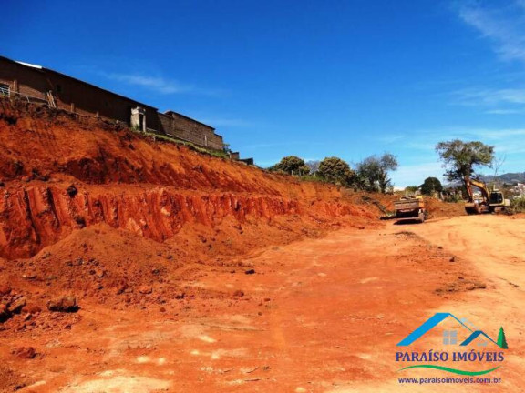 Imagem Terreno à Venda, 400 m² em Centro - Paraisópolis Imagem Terreno à Venda, 400 m² em Centro - Paraisópolis