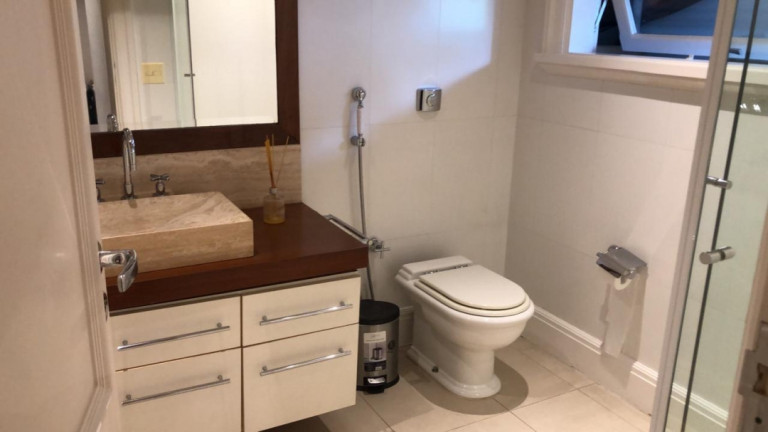 Imagem Casa com 4 Quartos à Venda, 738 m² em Alphaville Residencial Dois - Barueri