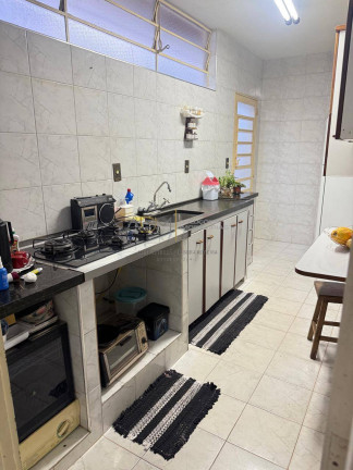 Casa com 3 Quartos à Venda, 270 m² em Vila Dos Médicos - Botucatu