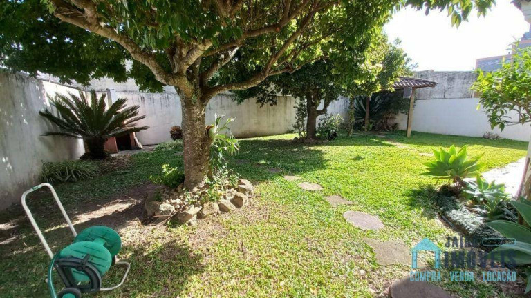 Imagem Sobrado com 3 Quartos à Venda, 240 m² em Centro - Tramandaí Imagem Sobrado com 3 Quartos à Venda, 240 m² em Centro - Tramandaí