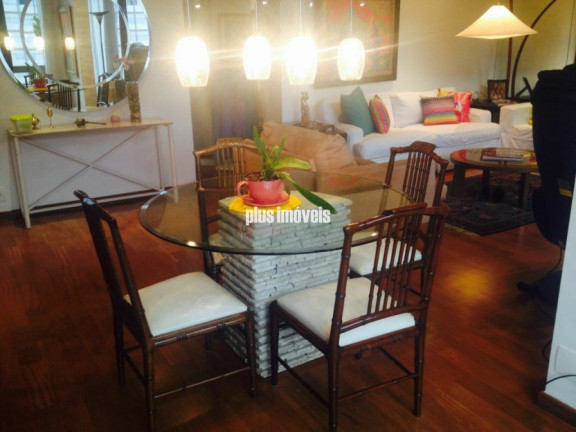 Imagem Apartamento com 2 Quartos à Venda, 135 m² em Pinheiros - São Paulo Imagem Apartamento com 2 Quartos à Venda, 135 m² em Pinheiros - São Paulo