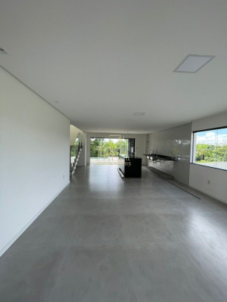 Imagem Imóvel com 4 Quartos à Venda, 250 m² em Alphaville Litoral Norte 1 - Camaçari Imagem Imóvel com 4 Quartos à Venda, 250 m² em Alphaville Litoral Norte 1 - Camaçari