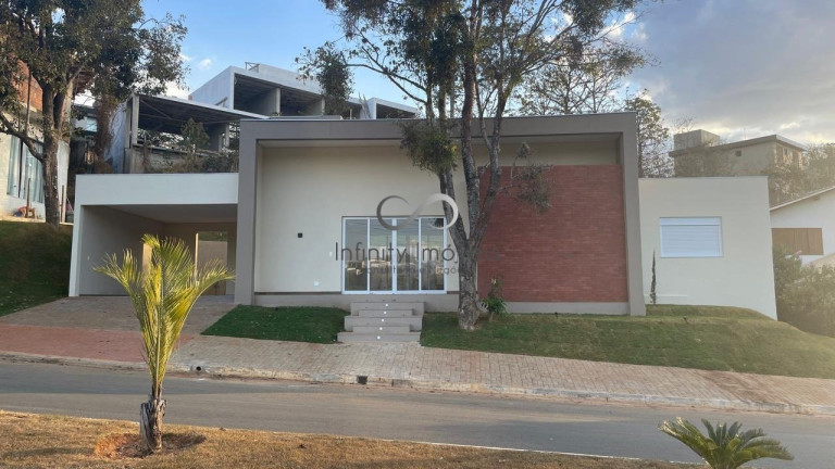 Imagem Casa de Condomínio com 3 Quartos à Venda, 571 m² em Condomínio Gran Royalle - Lagoa Santa Imagem Casa de Condomínio com 3 Quartos à Venda, 571 m² em Condomínio Gran Royalle - Lagoa Santa