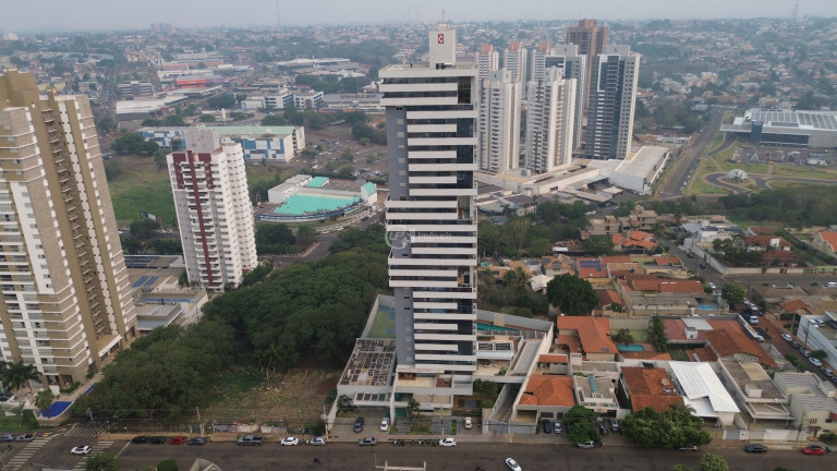Imóvel com 4 Quartos à Venda, 205 m² em Centro - Campo Grande