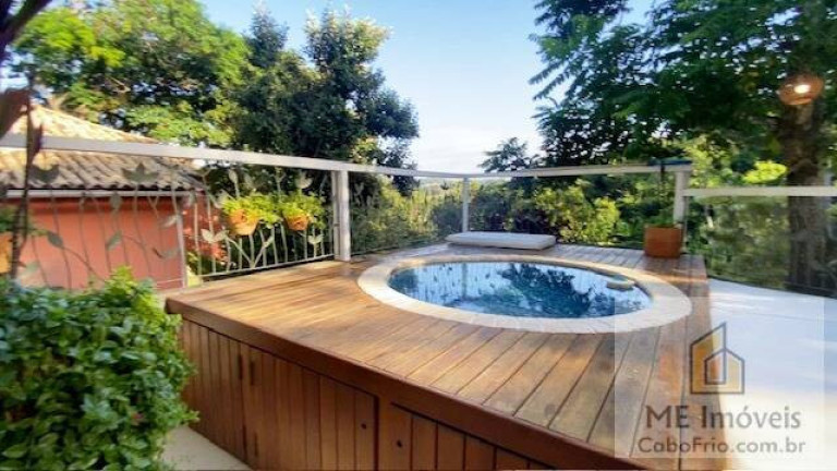 Imagem Casa de Condomínio com 2 Quartos à Venda, 120 m² em Ferradura - Búzios