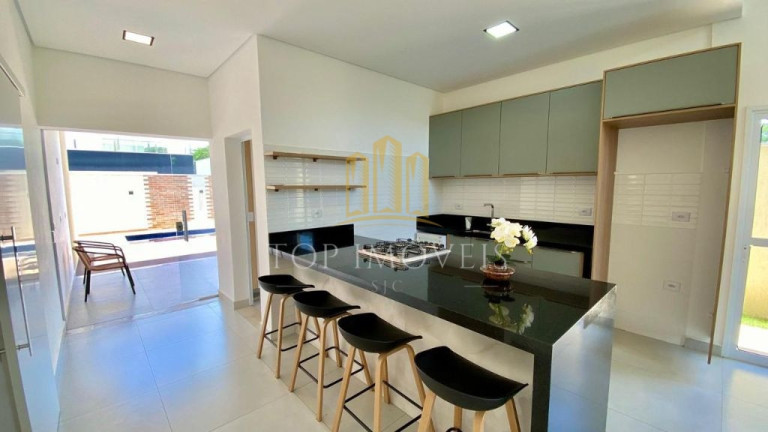 Imagem Casa de Condomínio com 3 Quartos à Venda, 390 m² em Bairro Do Grama - Caçapava Imagem Casa de Condomínio com 3 Quartos à Venda, 390 m² em Bairro Do Grama - Caçapava