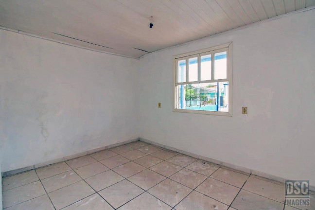 Imagem Casa com 2 Quartos à Venda, 160 m² em Vila Nova - Porto Alegre