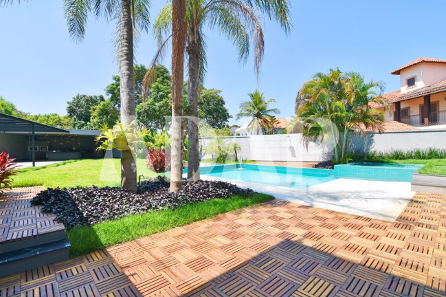 Imagem Casa com 5 Quartos à Venda, 1.485 m² em Barra Da Tijuca - Rio De Janeiro Imagem Casa com 5 Quartos à Venda, 1.485 m² em Barra Da Tijuca - Rio De Janeiro