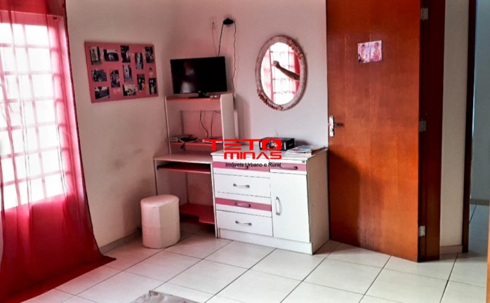 Imagem Casa com 4 Quartos à Venda, 360 m² em São Lourenço - São Lourenço