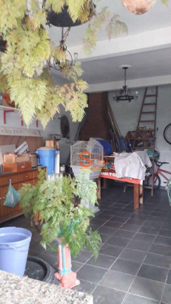 Imagem Sobrado com 3 Quartos à Venda, 254 m² em Jardim Teles De Menezes - Santo André