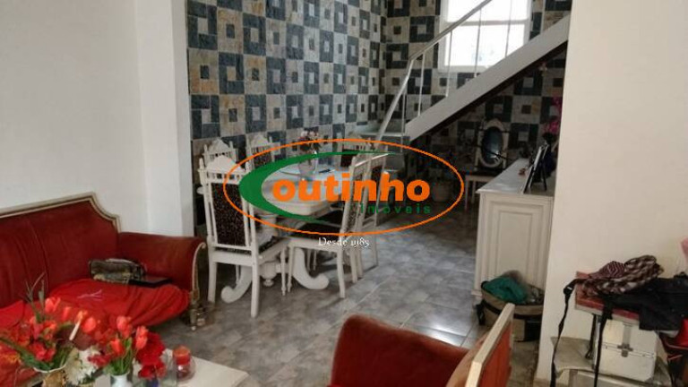 Imagem Casa com 4 Quartos à Venda, 192 m² em Vila Isabel - Rio De Janeiro