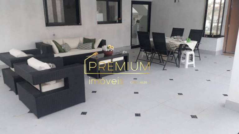 Imagem Casa com 5 Quartos à Venda, 420 m² em Medeiros - Jundiaí