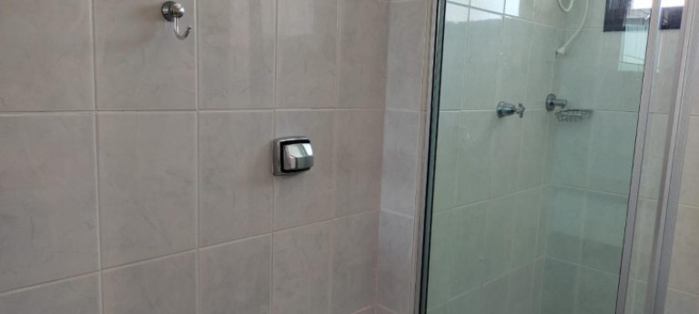 Imagem Apartamento com 2 Quartos à Venda, 71 m² em Enseada - Guarujá