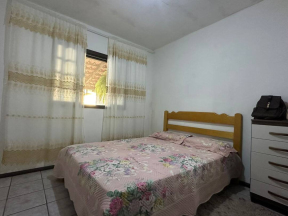 Imagem Casa com 5 Quartos à Venda, 242 m² em Centro - Balneário Barra Do Sul