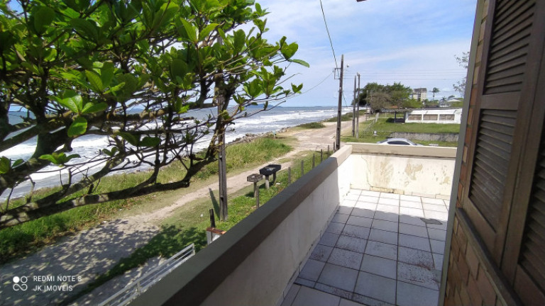Imagem Sobrado com 3 Quartos para Temporada, 130 m² em Balneário Princesa Do Mar - Itapoá Imagem Sobrado com 3 Quartos para Temporada, 130 m² em Balneário Princesa Do Mar - Itapoá