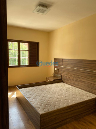 Imagem Sobrado com 3 Quartos à Venda, 300 m² em Jardim Maria Rosa - Taboão Da Serra Imagem Sobrado com 3 Quartos à Venda, 300 m² em Jardim Maria Rosa - Taboão Da Serra