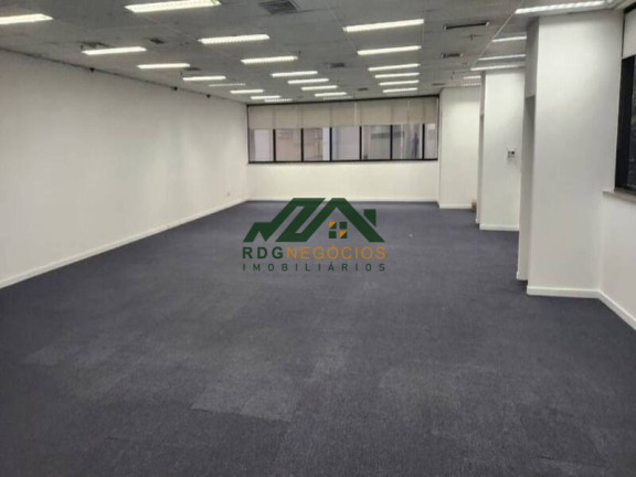 Sala Comercial para Alugar, 233 m² em Cerqueira César - São Paulo
