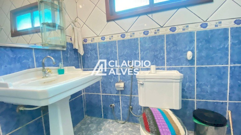 Imagem Casa com 4 Quartos à Venda, 392 m² em Jardim Cruzeiro - Feira De Santana