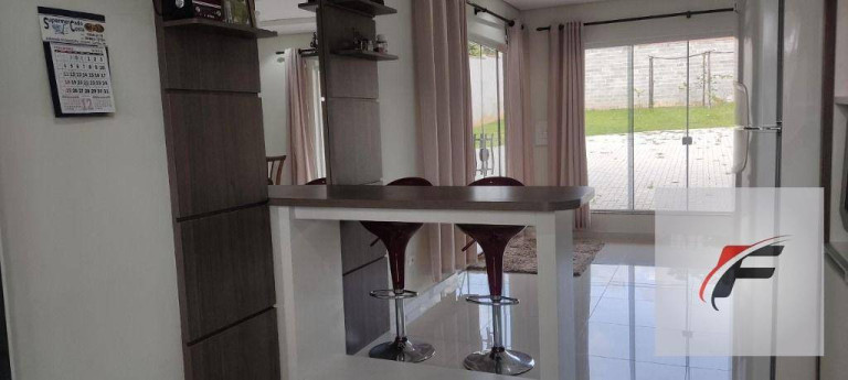 Imagem Casa com 3 Quartos à Venda, 2.020 m² em Ganchinho - Curitiba Imagem Casa com 3 Quartos à Venda, 2.020 m² em Ganchinho - Curitiba