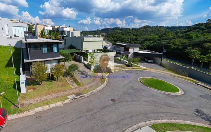 Imagem Casa de Condomínio com 4 Quartos à Venda, 500 m² em Barueri