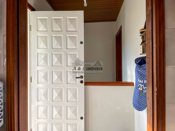 Imagem Casa de Condomínio com 4 Quartos à Venda, 100 m² em Imbiri - Campos Do Jordão Imagem Casa de Condomínio com 4 Quartos à Venda, 100 m² em Imbiri - Campos Do Jordão