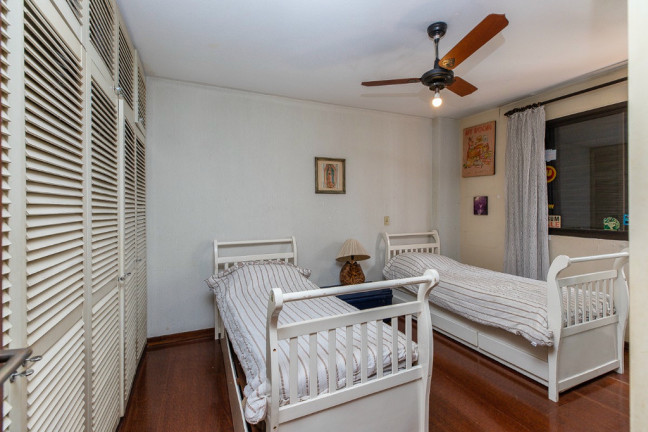 Imagem Apartamento com 3 Quartos à Venda, 210 m² em Moema - São Paulo Imagem Apartamento com 3 Quartos à Venda, 210 m² em Moema - São Paulo