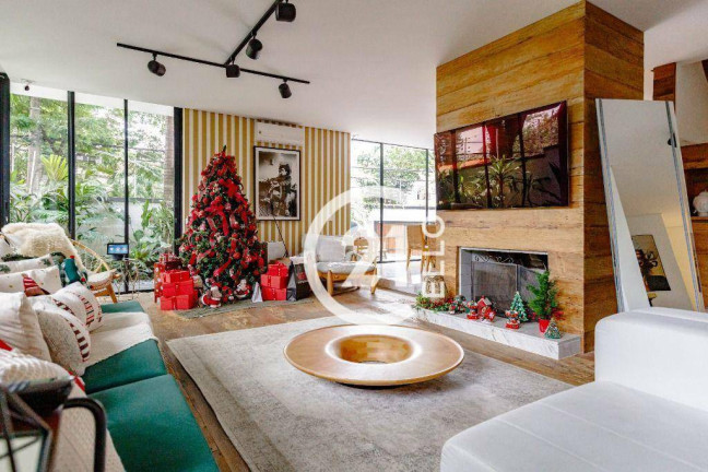 Imagem Casa com 5 Quartos à Venda ou Locação, 500 m² em Brooklin - São Paulo Imagem Casa com 5 Quartos à Venda ou Locação, 500 m² em Brooklin - São Paulo