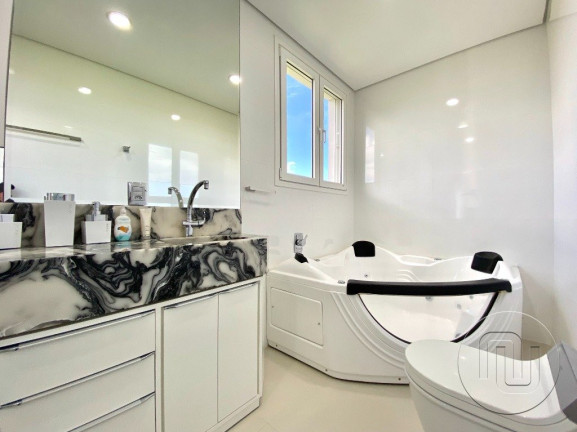Imagem Casa com 6 Quartos à Venda, 800 m² em Jurerê Internacional - Florianópolis Imagem Casa com 6 Quartos à Venda, 800 m² em Jurerê Internacional - Florianópolis