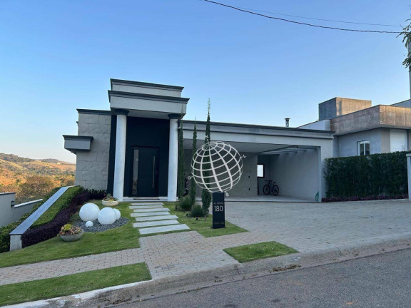 Casa com 3 Quartos à Venda, 347 m² em Condomínio Figueira Garden - Atibaia