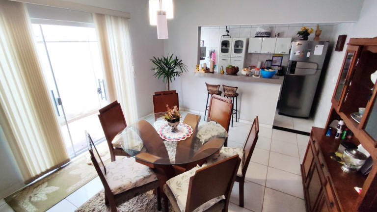 Imagem Casa com 3 Quartos à Venda, 184 m² em Parque Residencial Stahlberg - Limeira Imagem Casa com 3 Quartos à Venda, 184 m² em Parque Residencial Stahlberg - Limeira