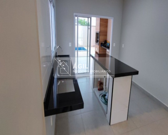 Imagem Casa com 3 Quartos à Venda, em Condomínio Terras Do Vale - Caçapava Imagem Casa com 3 Quartos à Venda, em Condomínio Terras Do Vale - Caçapava