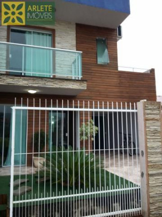 Imagem Casa com 3 Quartos à Venda, 210 m² em Balneário Perequê - Porto Belo