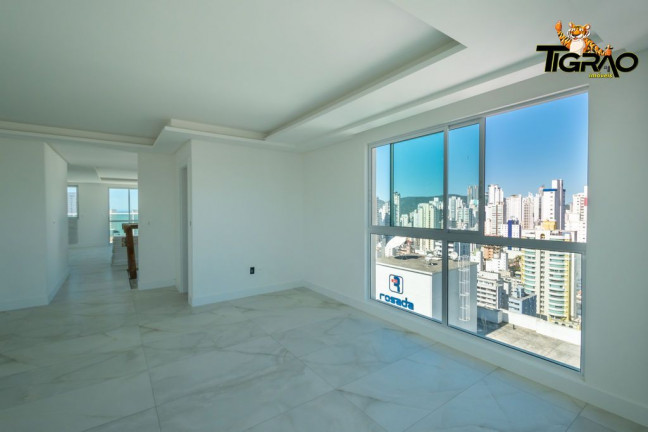 Imagem Apartamento com 4 Quartos à Venda, 353 m² em Centro - Balneário Camboriú Imagem Apartamento com 4 Quartos à Venda, 353 m² em Centro - Balneário Camboriú