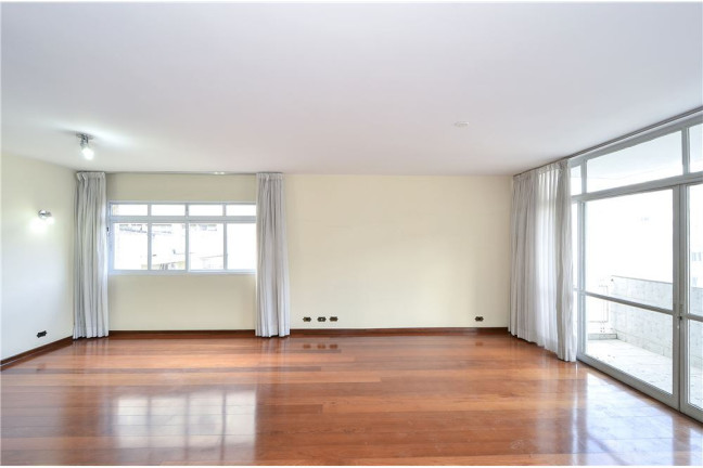 Imagem Apartamento com 3 Quartos à Venda, 209 m² em Santa Cecília - São Paulo