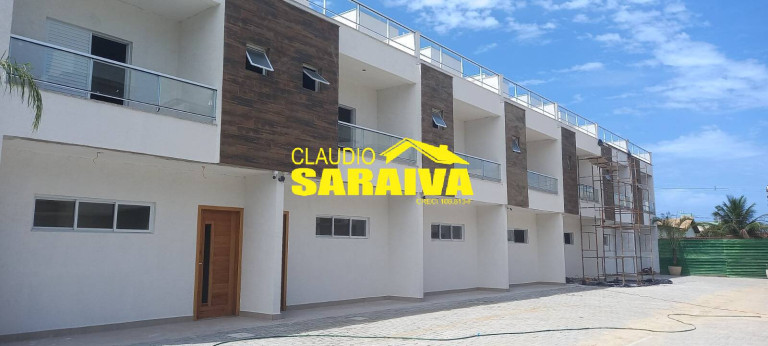 Sobrado com 3 Quartos à Venda, 191 m² em Massaguacu - Caraguatatuba