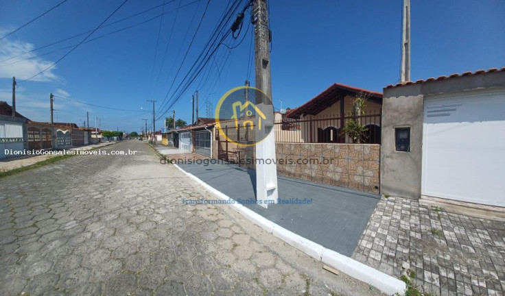 Imagem Casa com 3 Quartos à Venda, 114 m² em Itaóca - Mongaguá Imagem Casa com 3 Quartos à Venda, 114 m² em Itaóca - Mongaguá