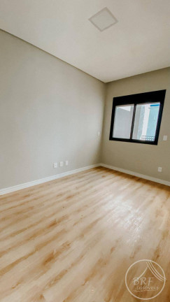 Imagem Casa com 33 Quartos à Venda, 165 m² em Beira Rio - Biguaçu Imagem Casa com 33 Quartos à Venda, 165 m² em Beira Rio - Biguaçu