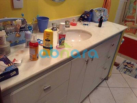 Imagem Casa de Condomínio com 9 Quartos à Venda, 1.000 m² em Cosme Velho - Rio De Janeiro Imagem Casa de Condomínio com 9 Quartos à Venda, 1.000 m² em Cosme Velho - Rio De Janeiro